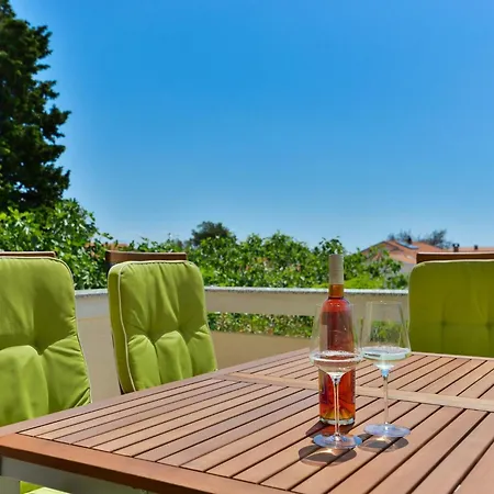 Apartman Medved 1 By Interhome